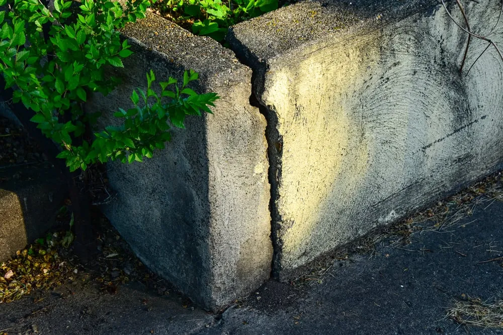 Common Issues with Retaining Walls
<p>" /></figure></p>
</div>
</div>
<div aria-hidden=