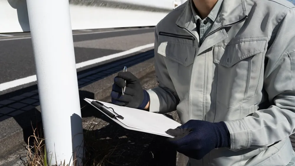 Inspecting and Maintaining Pathways of Travel
<p>" /></figure></p>
</div>
</div>
<div aria-hidden=