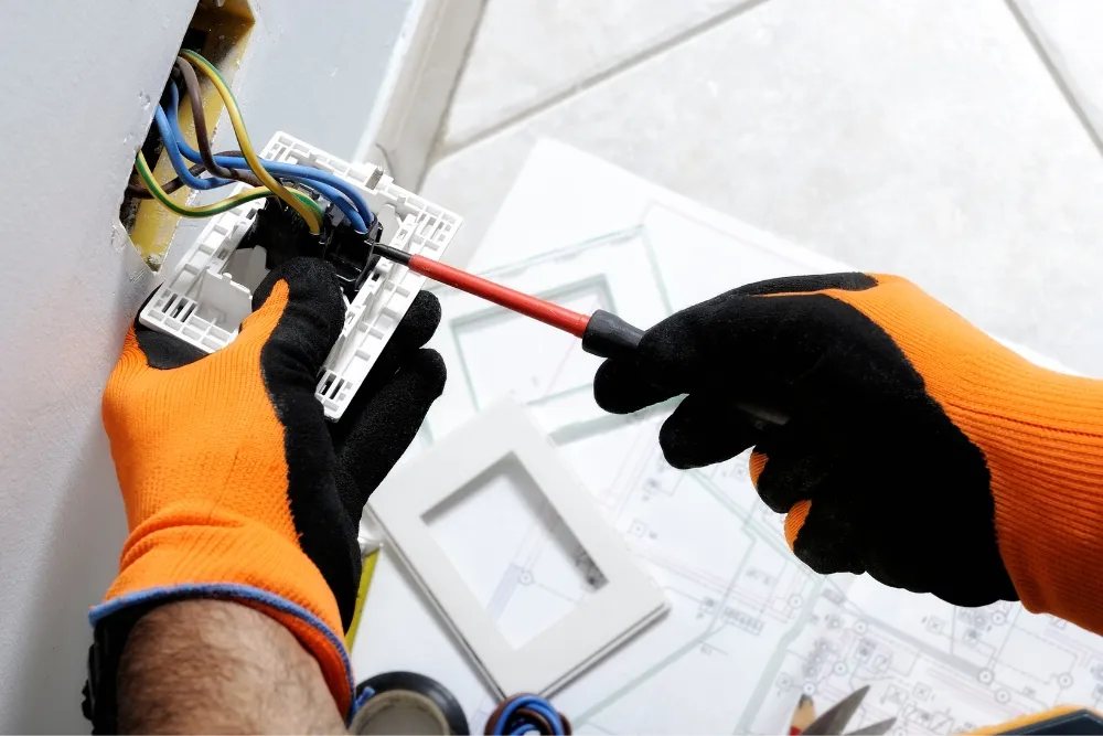 Tips for choosing the right private building inspector Mechanical and electrical systems