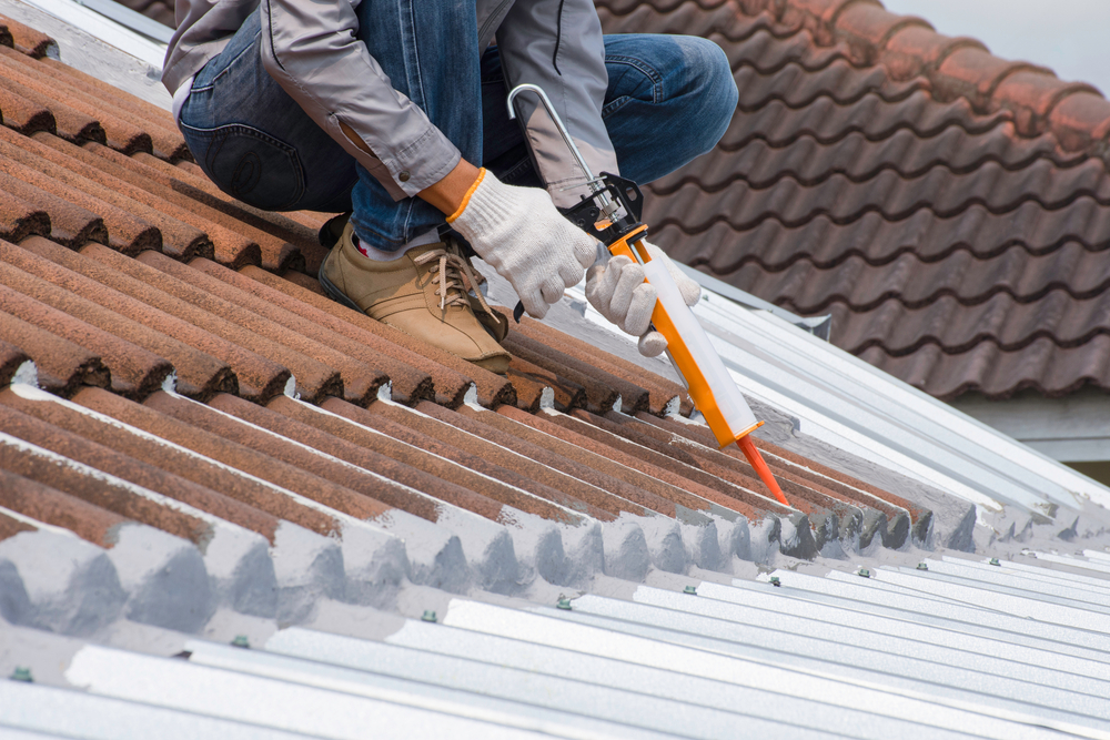 Tips for Managing and Preventing Roofing Problems